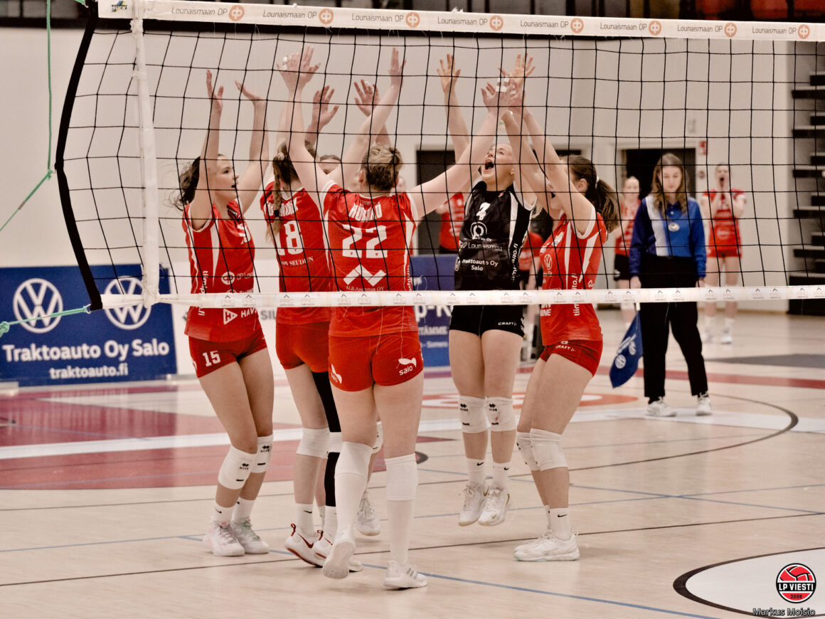 LP Viesti Akatemia kaatoi JymyVolleyn Akatemian kolmessa erässä
