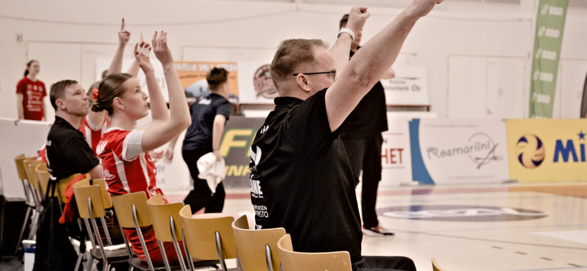 Puolivälieräsarja käyntiin, kotivoitto LP Viestille